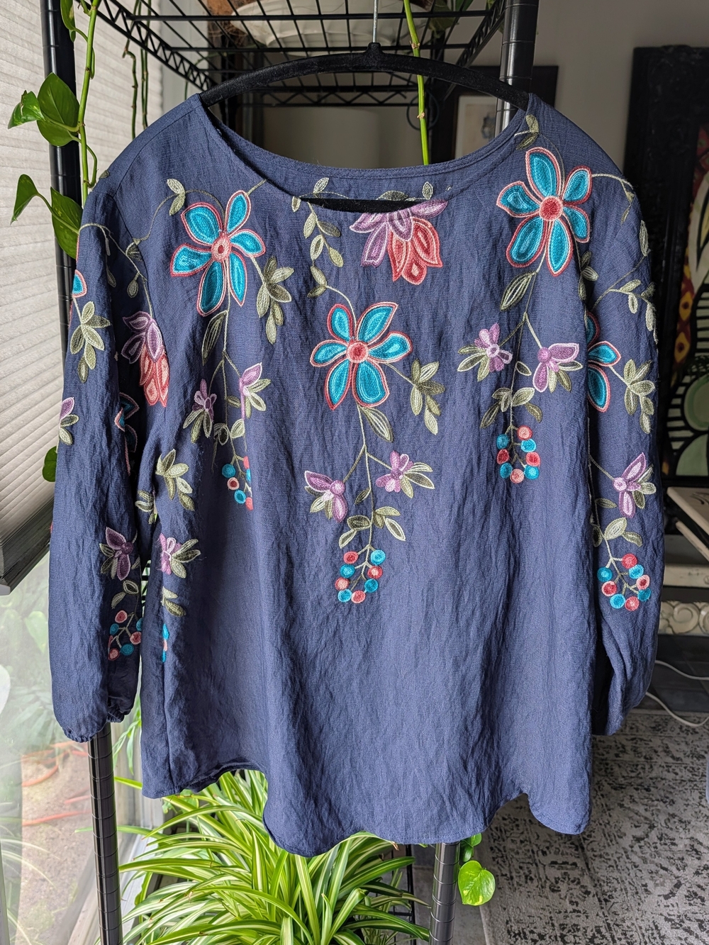 Ana & Rose Embroidered Navy Floral  Top  SZ L